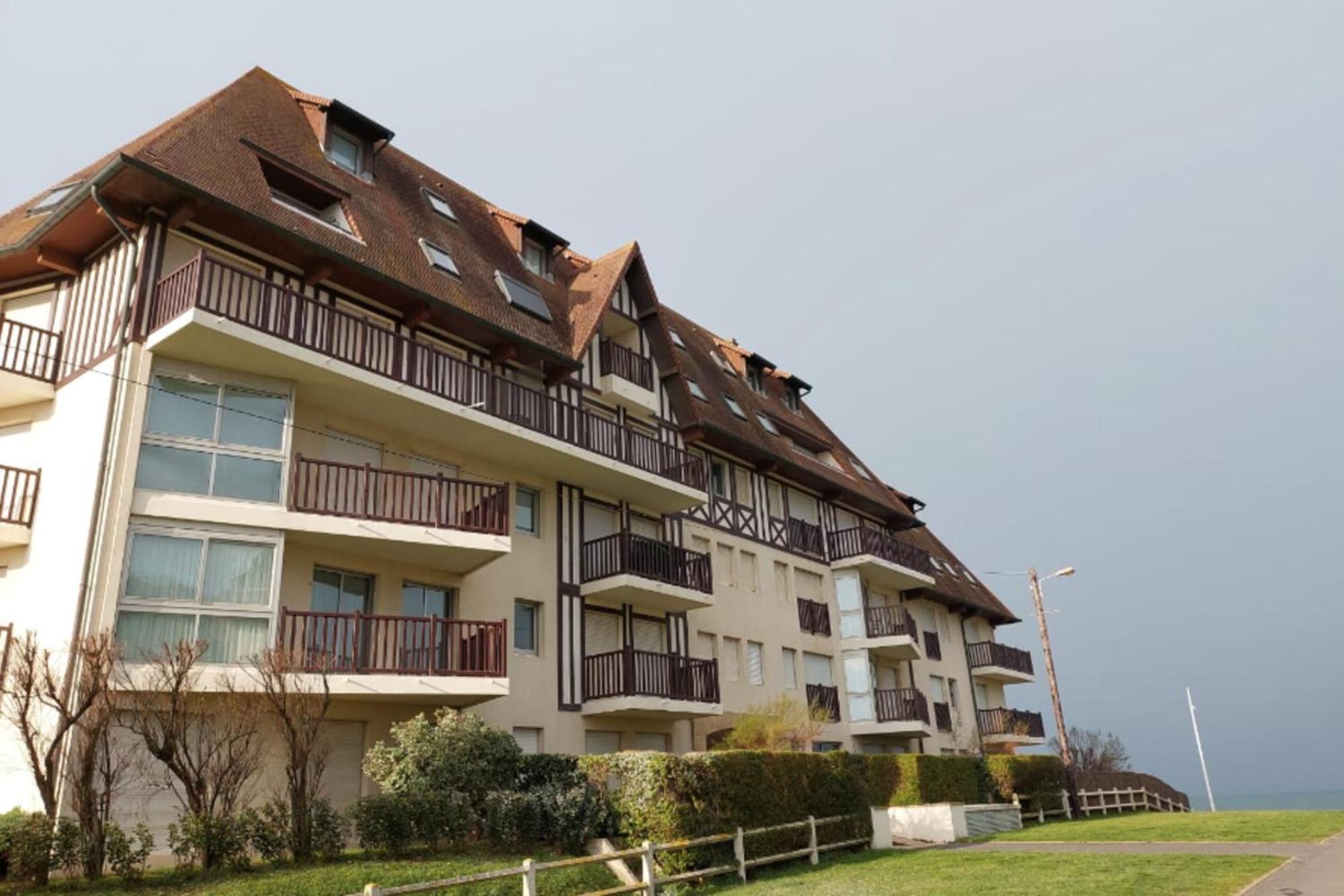 Apartment With Balcony Close To The Beach Cabourg Extérieur photo